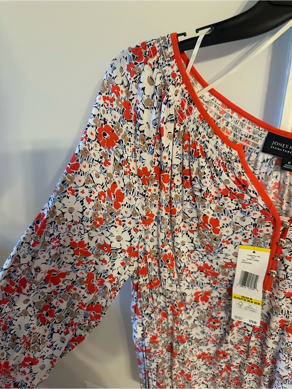 Jones New York Red & Cream Floral Button-Front Blouse - Picture 4 of 12